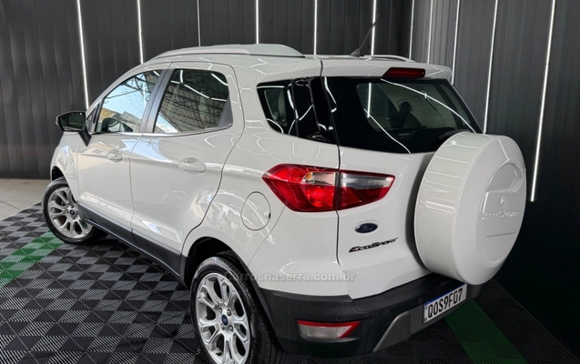 imagem-https://www.socarrao.com.br/sc-vehicle-images-prod/3666670/1788615585135-76f7ffe69d160cc9418d4a9ef3acc32e_big.jpeg