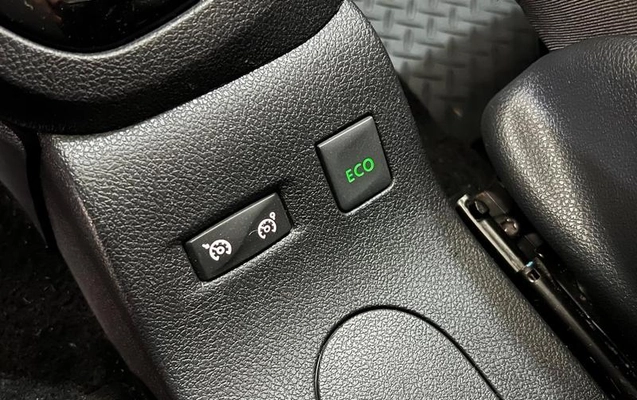 imagem-https://www.socarrao.com.br/sc-vehicle-images-prod/3666672/1789391315861-8452636_18_B_06a07ce107.jpeg