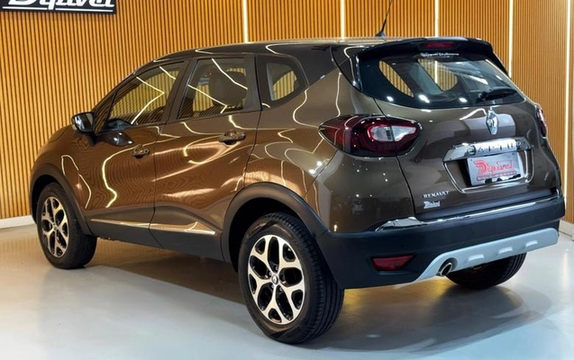 imagem-https://www.socarrao.com.br/sc-vehicle-images-prod/3666710/1789139491825-8418449_5_B_d2209cc4f1.jpeg