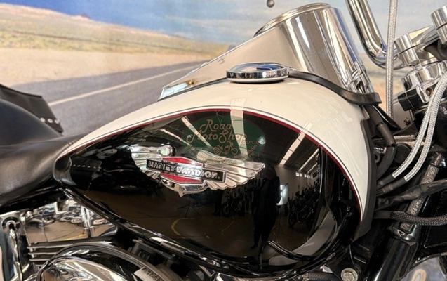 imagem-https://www.socarrao.com.br/sc-vehicle-images-prod/3666767/1788615722299-REVMVVhFIEJSQU5DQSAyMDA2XzMuanBn.jpg