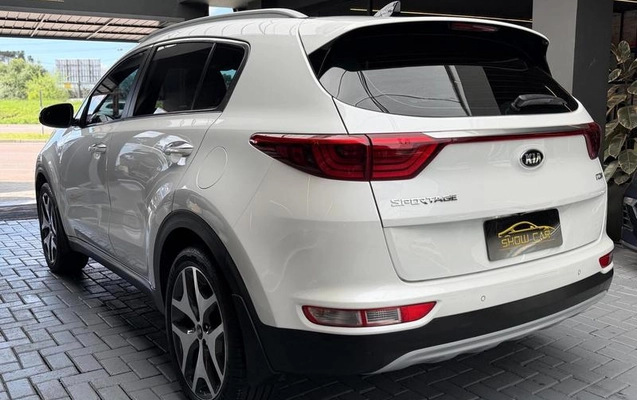 imagem-https://www.socarrao.com.br/sc-vehicle-images-prod/3666776/1789046249038-8444132_11_B_9a4c99bd74.jpeg