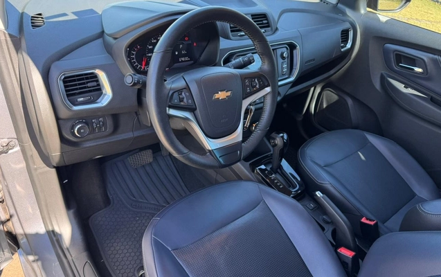 imagem-https://www.socarrao.com.br/sc-vehicle-images-prod/3666834/1788615844039-V2hhdHNBcHAgSW1hZ2UgMjAyNi0wOS0wMyBhdCAxNy4xNi40MC5qcGVn.jpeg