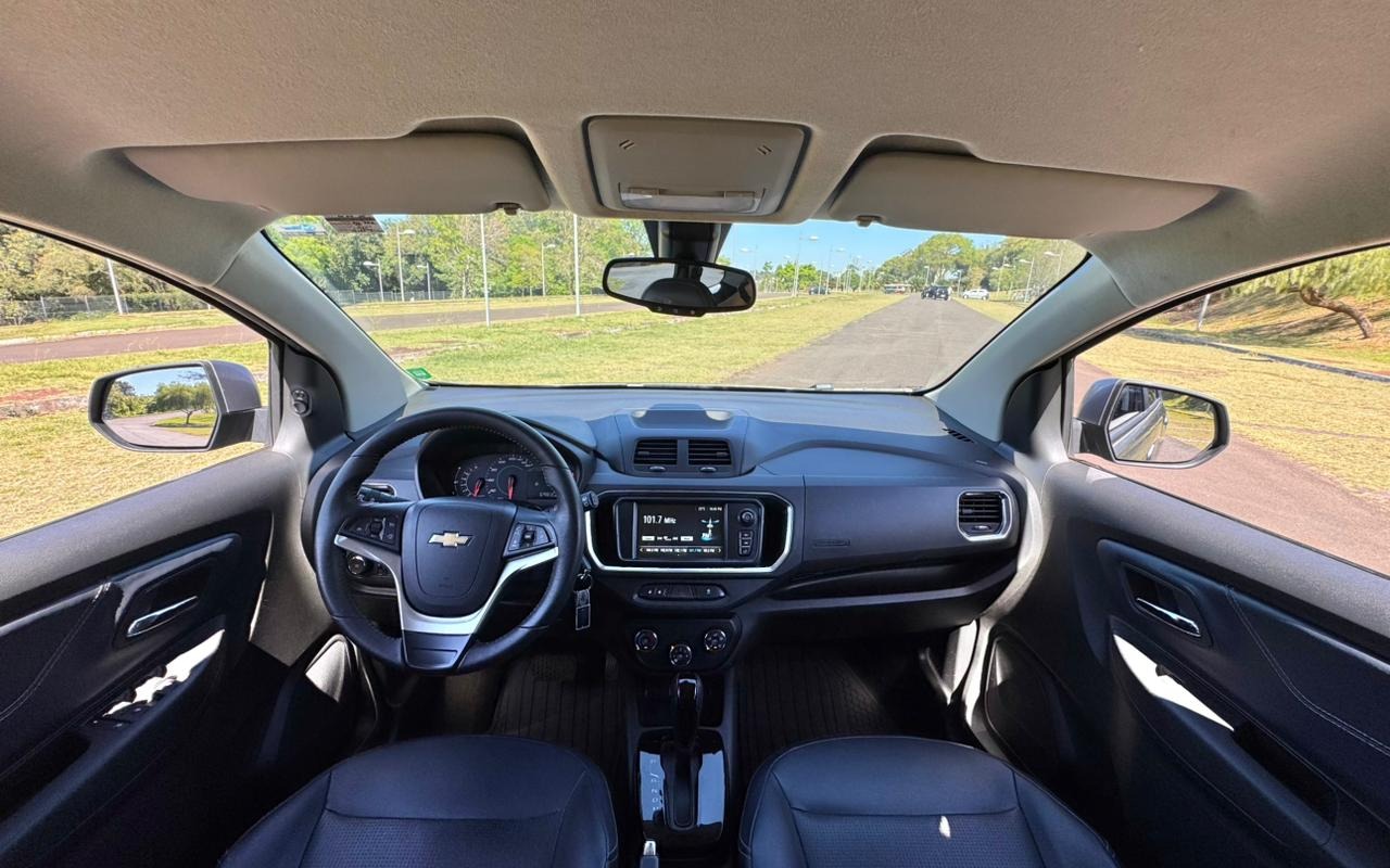 imagem-https://www.socarrao.com.br/sc-vehicle-images-prod/3666834/1788615844210-V2hhdHNBcHAgSW1hZ2UgMjAyNi0wOS0wMyBhdCAxNy4xNi40MCAoMikuanBlZw.jpeg