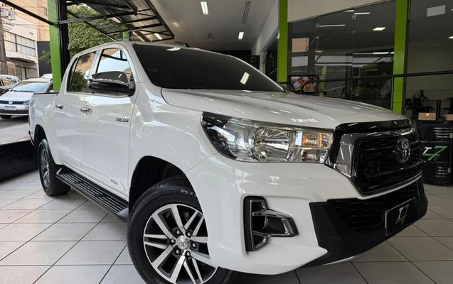 imagem-https://www.socarrao.com.br/sc-vehicle-images-prod/3666861/1788975264833-8397461_0_B_31536e2fb8.jpeg