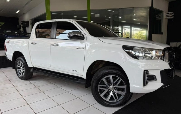 imagem-https://www.socarrao.com.br/sc-vehicle-images-prod/3666861/1788975264857-8397461_12_B_648b28e6ed.jpeg