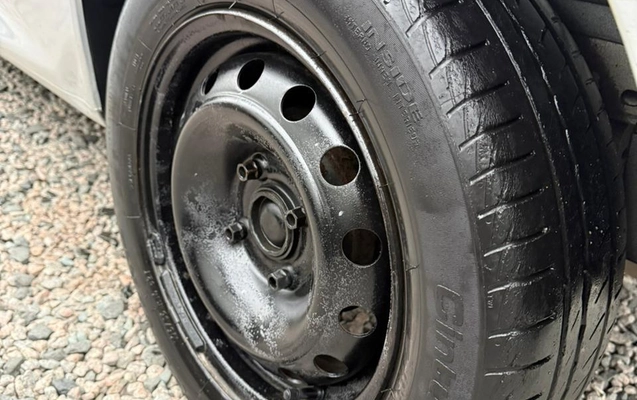 imagem-https://www.socarrao.com.br/sc-vehicle-images-prod/3666880/1788615963667-003_14f00f922c61d8f725befdedcd4660e1.jpeg