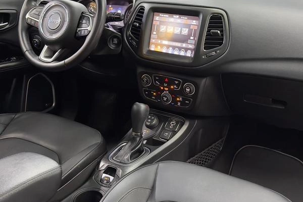 imagem-https://www.socarrao.com.br/sc-vehicle-images-prod/3666891/1789160758151-8452429_6_B_c656f4e6a2.jpeg
