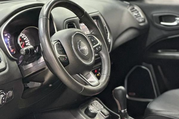 imagem-https://www.socarrao.com.br/sc-vehicle-images-prod/3666891/1789160758151-8452429_8_B_72fbe25a9f.jpeg