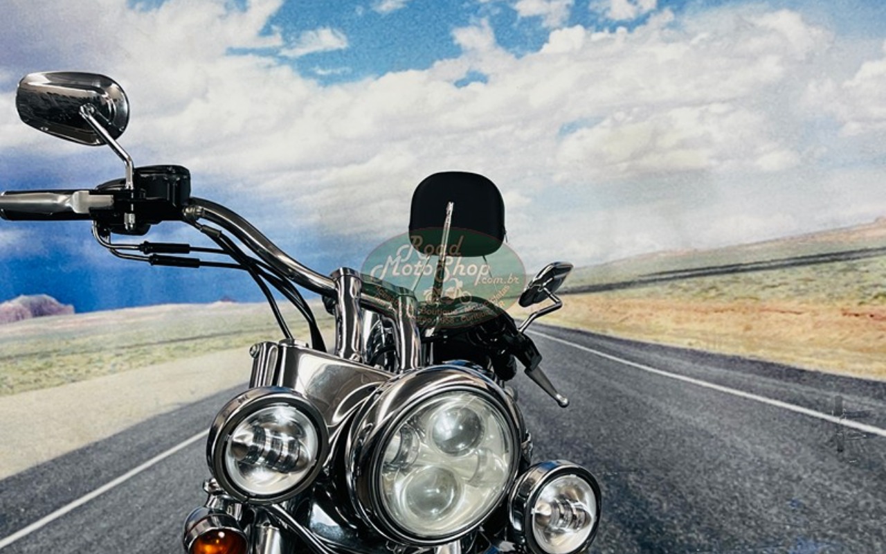 imagem-https://www.socarrao.com.br/sc-vehicle-images-prod/3666922/1788617136110-REVMVVhFIFBSRVRBXzkuanBn.jpg