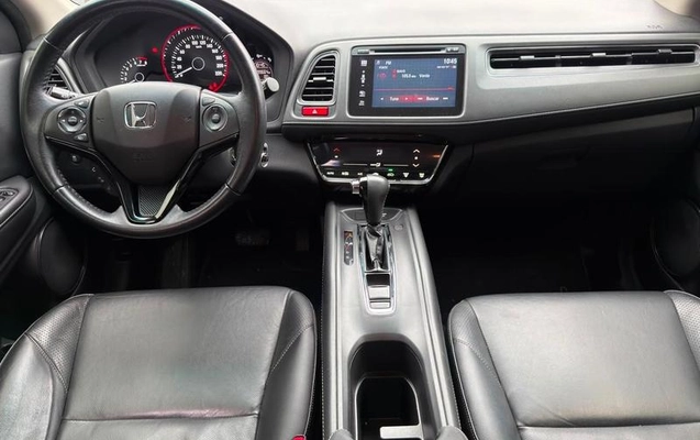 imagem-https://www.socarrao.com.br/sc-vehicle-images-prod/3667155/1789671925198-8453629_6_B_8aed8afe5e.jpeg