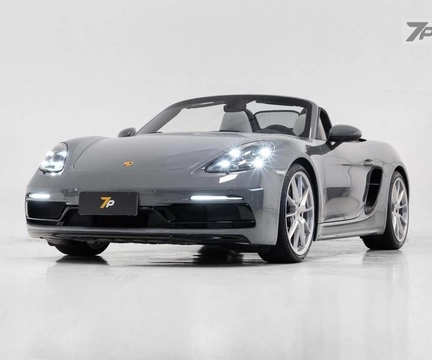 Porsche 718 2025 Cinza — foto 1 de 3