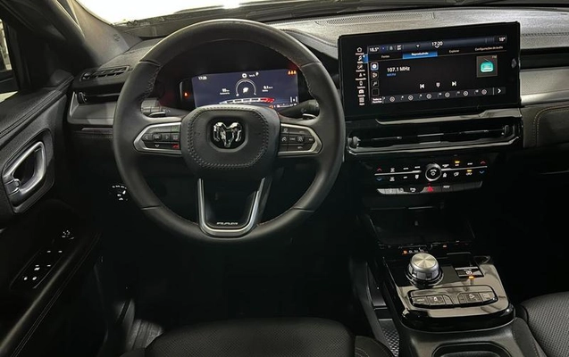 imagem-https://www.socarrao.com.br/sc-vehicle-images-prod/3667231/1788616988833-8433818_14_B_c8fcbbd1ed.jpeg