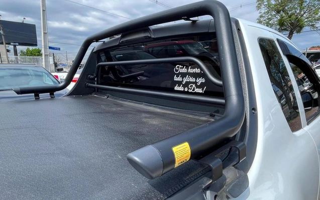 imagem-https://www.socarrao.com.br/sc-vehicle-images-prod/3667232/1788617009436-8441880_18_B_497aed4536.jpeg