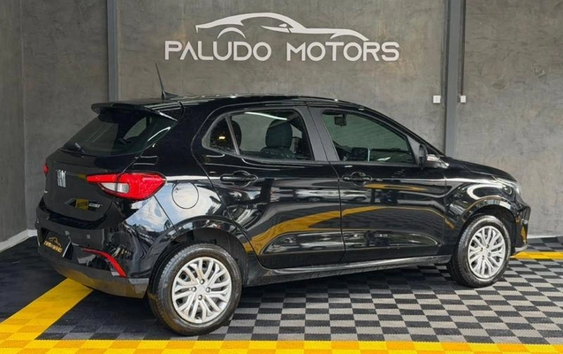 imagem-https://www.socarrao.com.br/sc-vehicle-images-prod/3667571/1789334389651-8453121_3_B_d4f35f37f2.jpeg