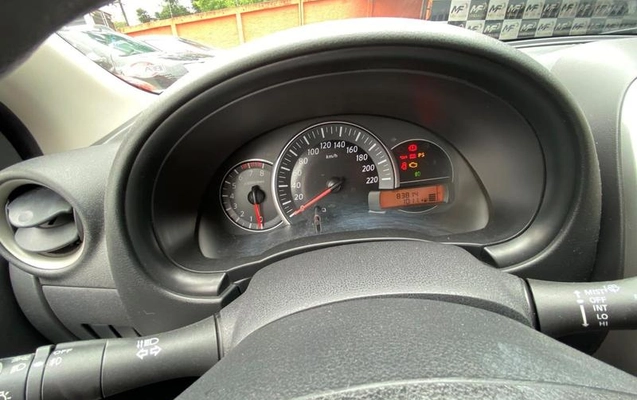 imagem-https://www.socarrao.com.br/sc-vehicle-images-prod/3667802/1788618553029-8414038_7_B_4c8dd4a0c2.jpeg