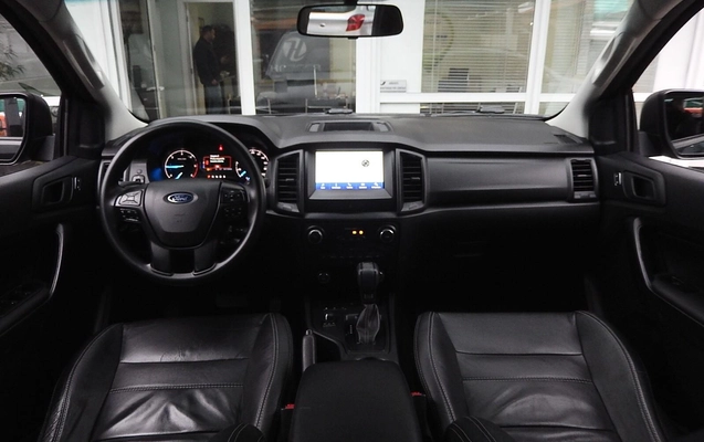 imagem-https://www.socarrao.com.br/sc-vehicle-images-prod/3667857/1789744863460-207e0e3752ae42379d0c823b5b99b28a_1789744851781.jpg