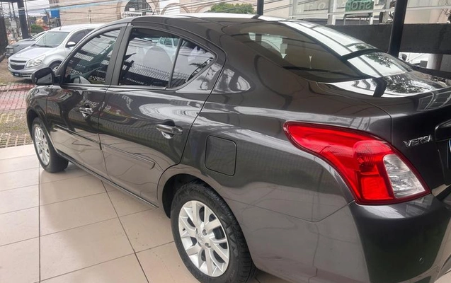 imagem-https://www.socarrao.com.br/sc-vehicle-images-prod/3667974/1789151344422-8453869_3_B_30cf03a9b3.jpeg