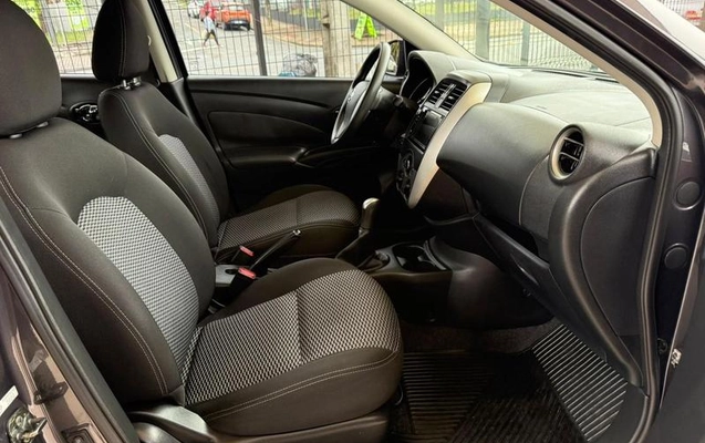 imagem-https://www.socarrao.com.br/sc-vehicle-images-prod/3667974/1789151344440-8453869_11_B_b749a23ee2.jpeg