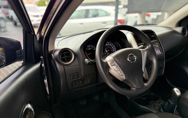 imagem-https://www.socarrao.com.br/sc-vehicle-images-prod/3667974/1789151344441-8453869_12_B_cc5d8cf99c.jpeg