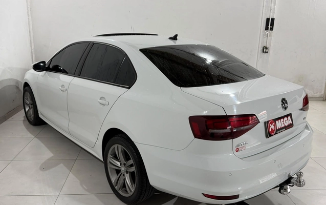 imagem-https://www.socarrao.com.br/sc-vehicle-images-prod/3668011/1789826720237-15066454ca154b1bb0390c7005c33d38_1788618815227.jpg