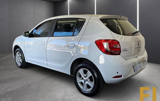imagem-https://www.socarrao.com.br/sc-vehicle-images-prod/3668025/1788624348515-8446996_2_B_c44117f424.jpeg