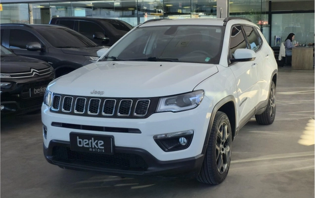 imagem-https://www.socarrao.com.br/sc-vehicle-images-prod/3668118/1790083622131-ee62946e13cc4495a8500ed3f8f294f0_1790082825509.jpg