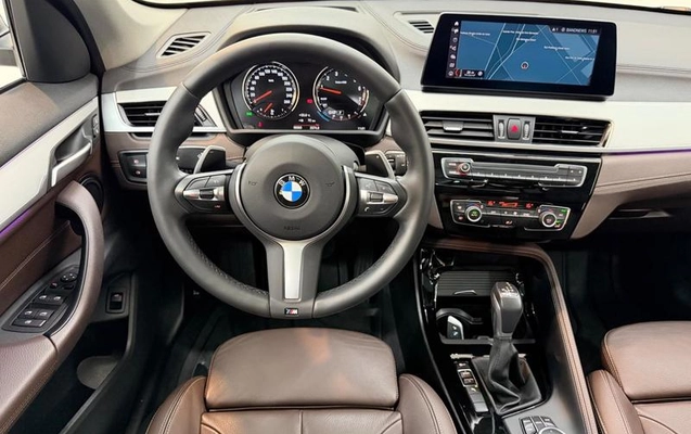 imagem-https://www.socarrao.com.br/sc-vehicle-images-prod/3668161/1789146200352-8427308_8_B_85f12de197.jpeg