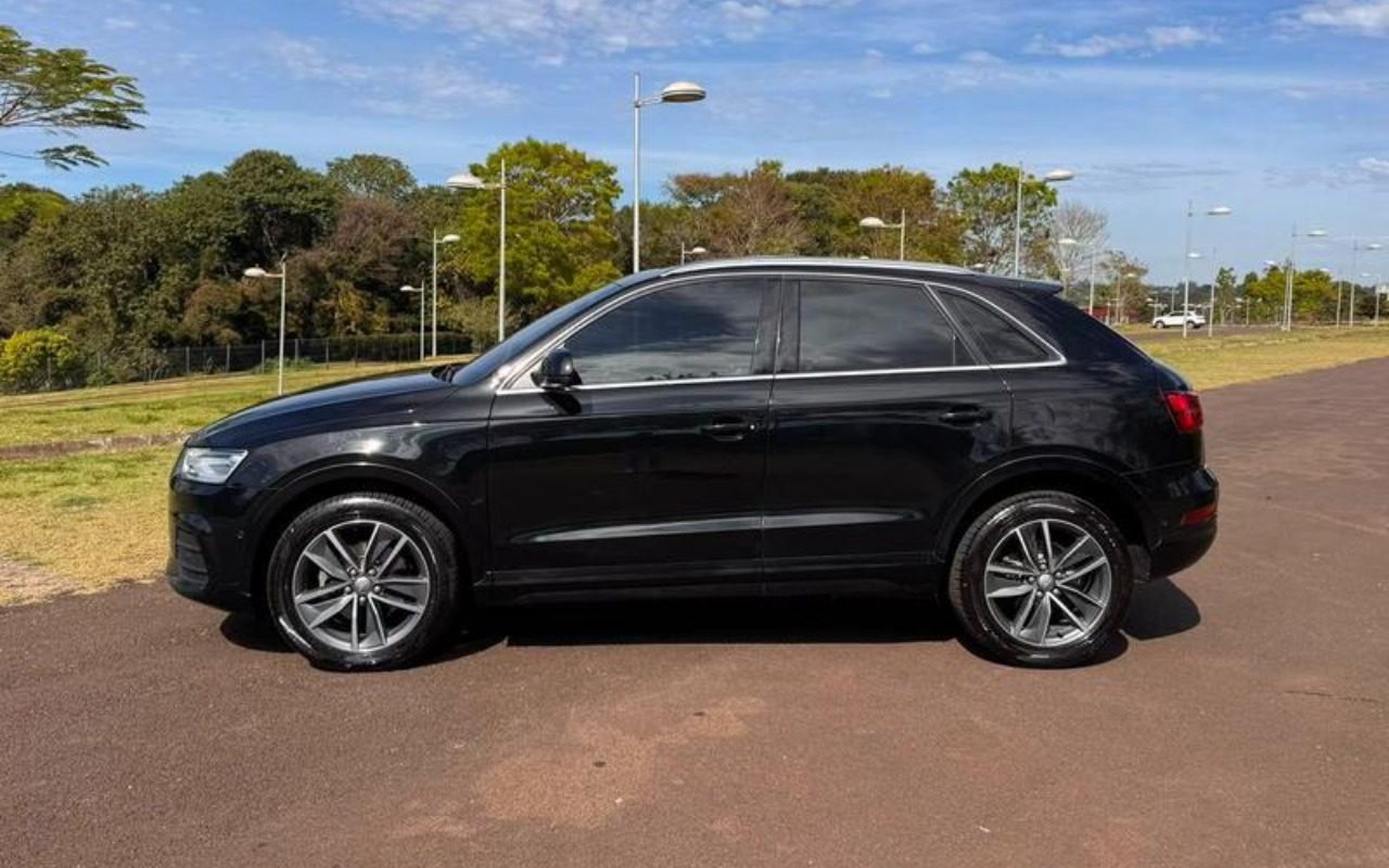 imagem-https://www.socarrao.com.br/sc-vehicle-images-prod/3668202/1788619769758-ODQxNTgzOV84X0JfZGViZTczYjBiMi5qcGVn.jpeg