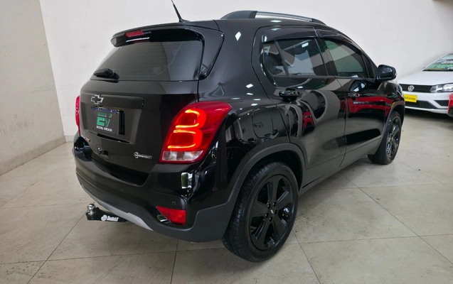 imagem-https://www.socarrao.com.br/sc-vehicle-images-prod/3668203/1788619793600-567af580-a104-44d5-9c66-1608e3b3f3aa.jpg