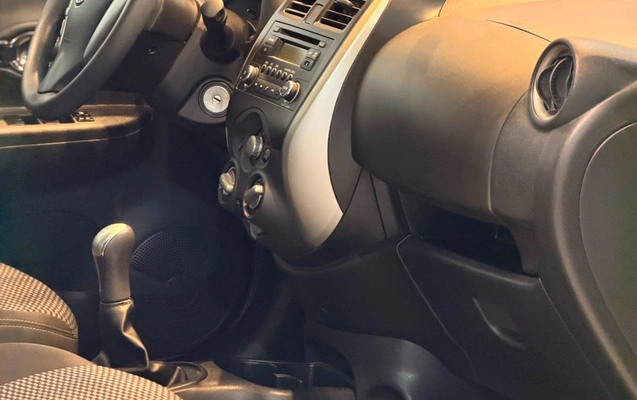 imagem-https://www.socarrao.com.br/sc-vehicle-images-prod/3668204/1788619832715-V2hhdHNBcHAgSW1hZ2UgMjAyNi0wOS0wNSBhdCAxMC40Ni40MiAoMSkuanBlZw.jpeg