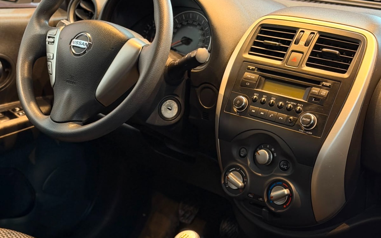 imagem-https://www.socarrao.com.br/sc-vehicle-images-prod/3668204/1788619832912-V2hhdHNBcHAgSW1hZ2UgMjAyNi0wOS0wNSBhdCAxMC40Ni40MyAoMikuanBlZw.jpeg