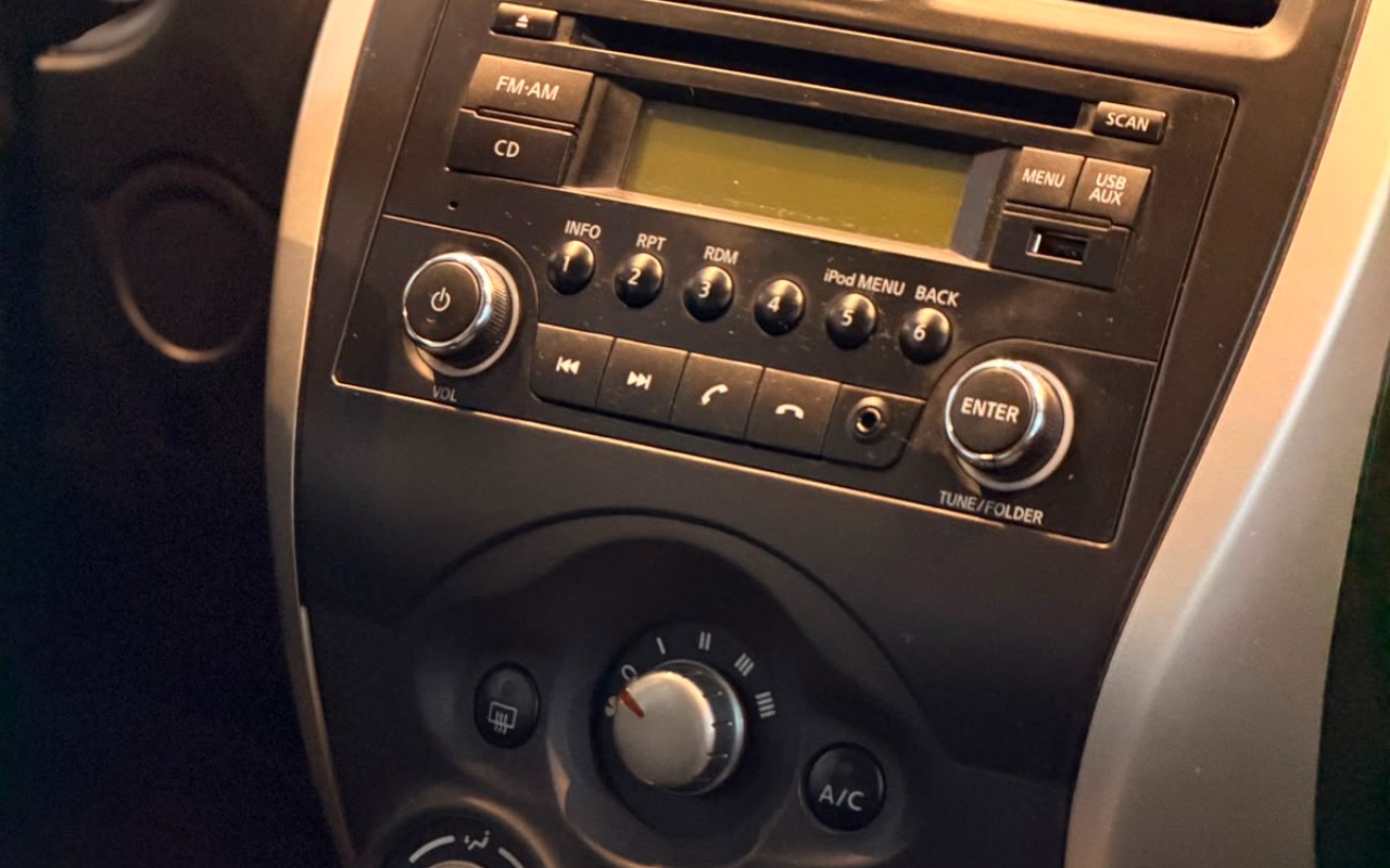 imagem-https://www.socarrao.com.br/sc-vehicle-images-prod/3668204/1788619833007-V2hhdHNBcHAgSW1hZ2UgMjAyNi0wOS0wNSBhdCAxMC40Ni40NS5qcGVn.jpeg