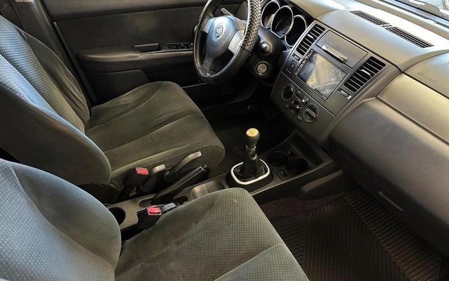 imagem-https://www.socarrao.com.br/sc-vehicle-images-prod/3668243/1790011172389-8425122_16_B_d920175694.jpeg