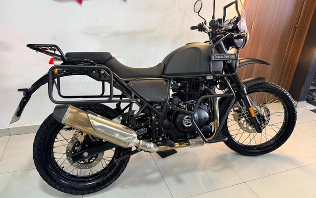 imagem-https://www.socarrao.com.br/sc-vehicle-images-prod/3668319/1791989706122-8453968_2_B_07c36c3a88.jpeg