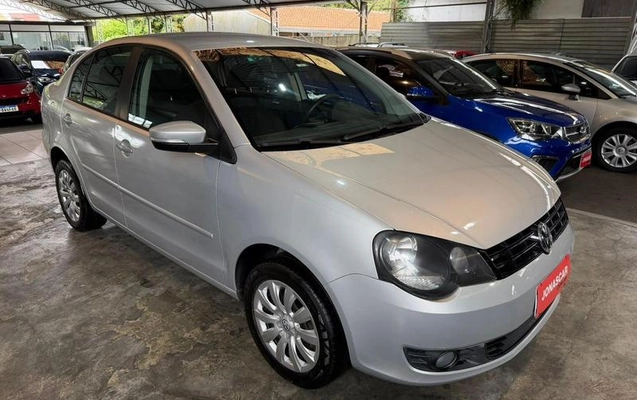 imagem-https://www.socarrao.com.br/sc-vehicle-images-prod/3668336/1788974944402-8453073_16_B_2b2ce624aa.jpeg