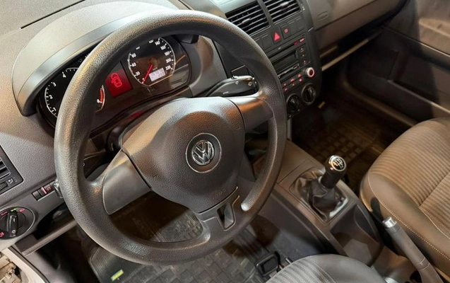 imagem-https://www.socarrao.com.br/sc-vehicle-images-prod/3668336/1788974944420-8453073_12_B_a2215fd6d0.jpeg