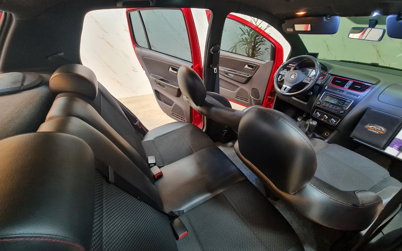 imagem-https://www.socarrao.com.br/sc-vehicle-images-prod/3668419/1788620396332-MTAuanBn.jpg