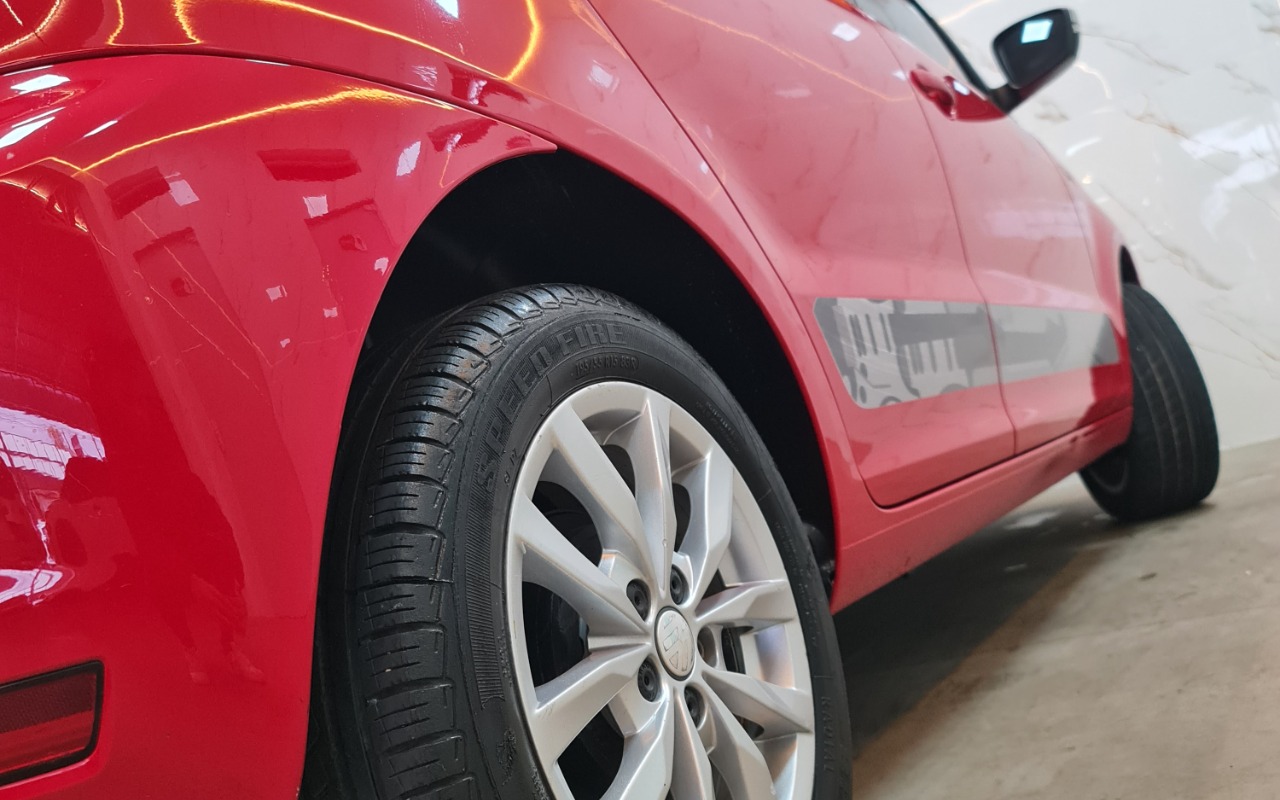 imagem-https://www.socarrao.com.br/sc-vehicle-images-prod/3668419/1788620397102-MTguanBn.jpg