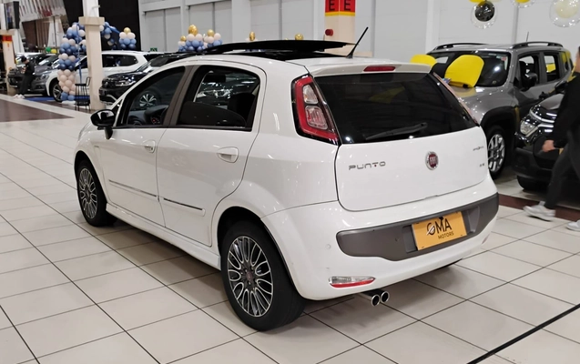 imagem-https://www.socarrao.com.br/sc-vehicle-images-prod/3668442/1789649554191-8d653c8bffac4e8991637ad925afee26_1788620225809.jpg