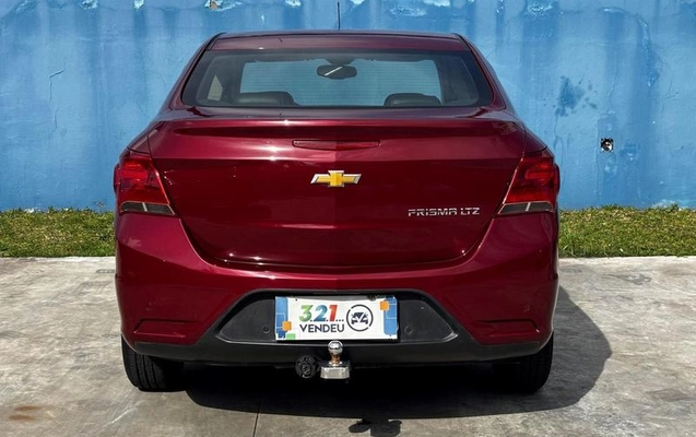 imagem-https://www.socarrao.com.br/sc-vehicle-images-prod/3668483/1788894008087-8446013_13_B_fad70a732d.jpeg