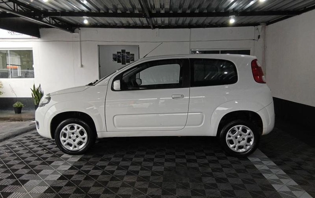 imagem-https://www.socarrao.com.br/sc-vehicle-images-prod/3668599/1789132463879-8414198_2_B_d1398094d6.jpeg