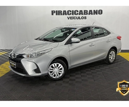 Toyota Yaris 2025 Prata — foto 1 de 3