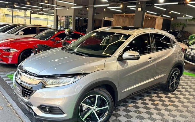 imagem-https://www.socarrao.com.br/sc-vehicle-images-prod/3668727/1789152198100-8454047_0_B_61035d447a.jpeg