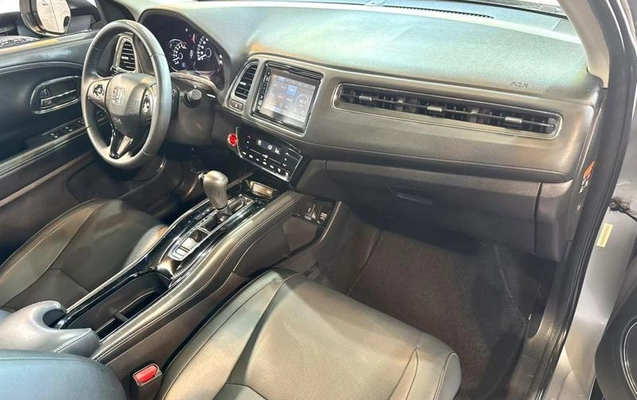 imagem-https://www.socarrao.com.br/sc-vehicle-images-prod/3668727/1789152198124-8454047_20_B_08b0e09cc3.jpeg