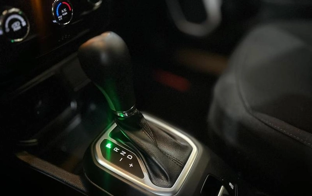 imagem-https://www.socarrao.com.br/sc-vehicle-images-prod/3668815/1789161030569-8449143_0_B_58355dbcbd.jpeg
