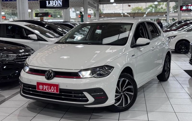 imagem-https://www.socarrao.com.br/sc-vehicle-images-prod/3668829/1789415734539-8447700_16_B_9bfea2b0ed.jpeg