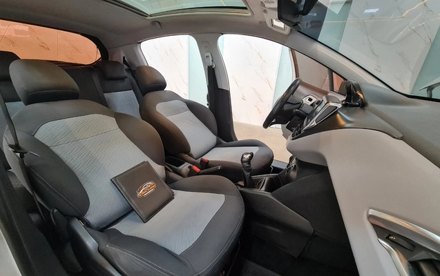 imagem-https://www.socarrao.com.br/sc-vehicle-images-prod/3668908/1788621802890-OS5qcGc.jpg