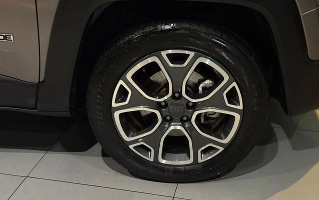 imagem-https://www.socarrao.com.br/sc-vehicle-images-prod/3669031/1789149999482-8424156_8_B_e3ecfeef74.jpeg