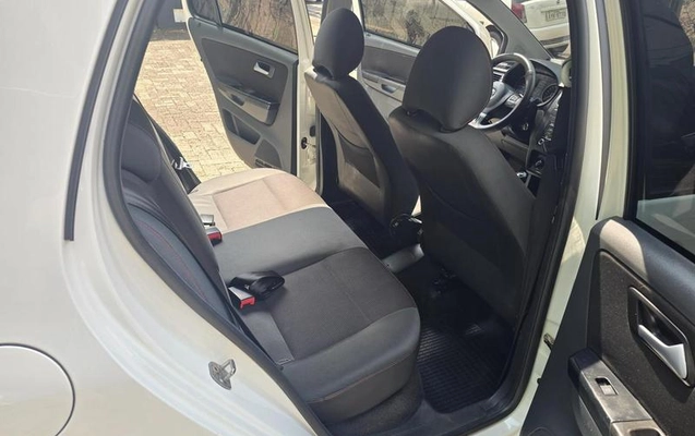 imagem-https://www.socarrao.com.br/sc-vehicle-images-prod/3669070/1788622115088-8388822_17_B_8d3f7391bc.jpeg
