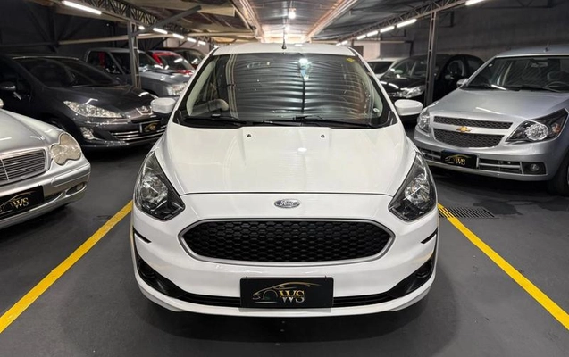 imagem-https://www.socarrao.com.br/sc-vehicle-images-prod/3669168/1790261748398-8454100_2_B_940fa29dbd.jpeg